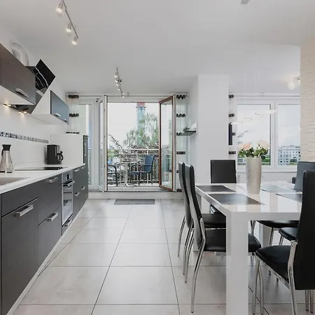 Apartment Riverside Apartment With Balcony By Noclegi Renters *
