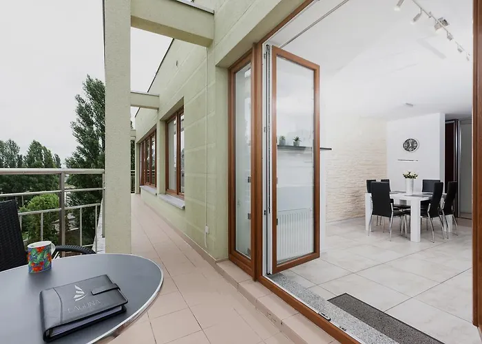 Riverside With Balcony By Renters * Swinoujscie